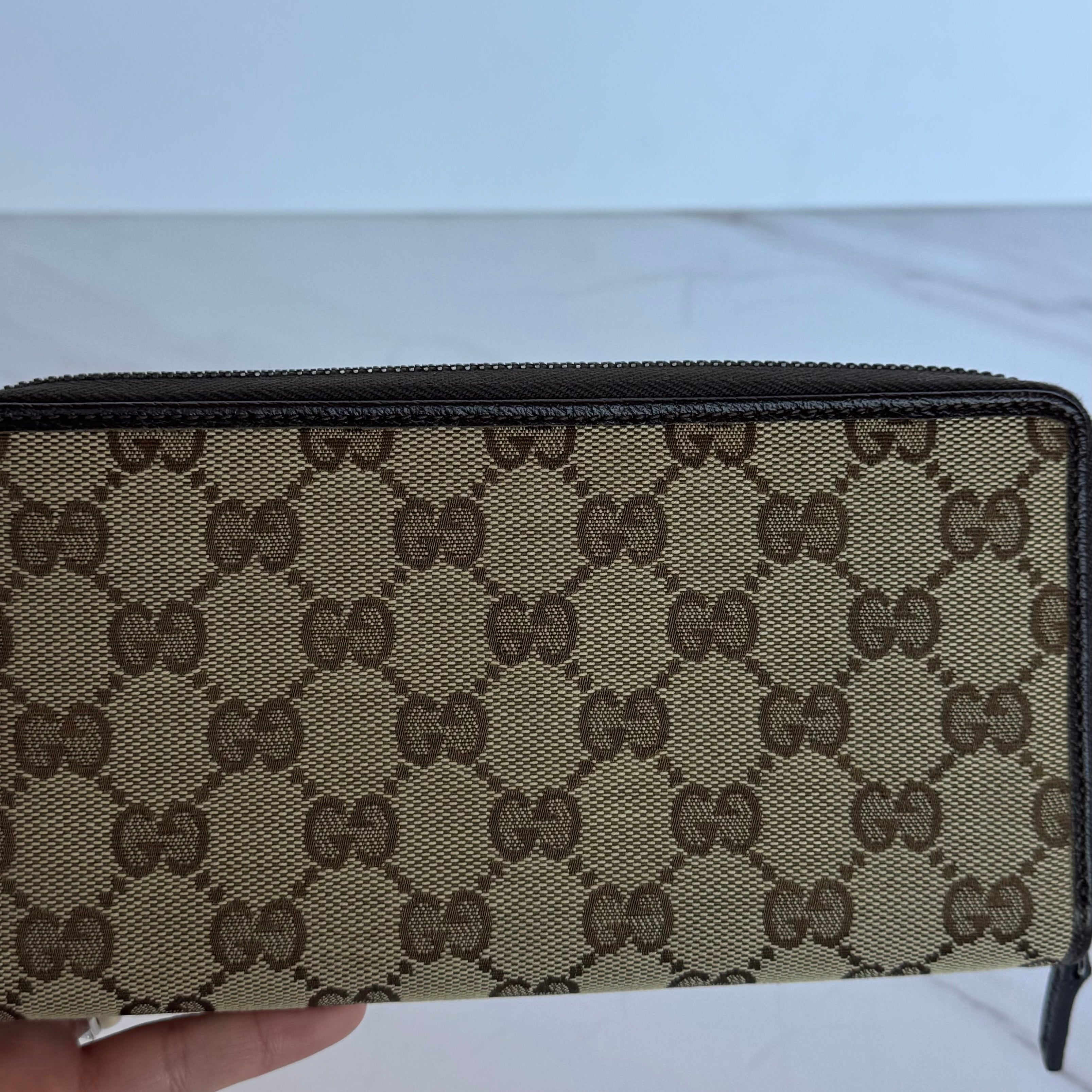 Gucci GG Canvas Continental Wallet