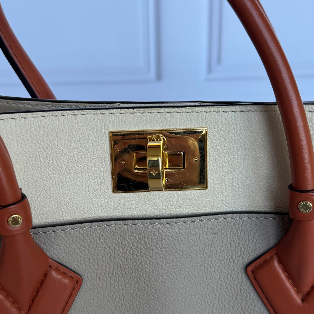 LOUIS VUITTON ON MY SIDE MM TOTE BAG