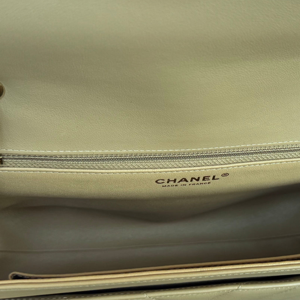 CHANEL Chevron Gold Class Top