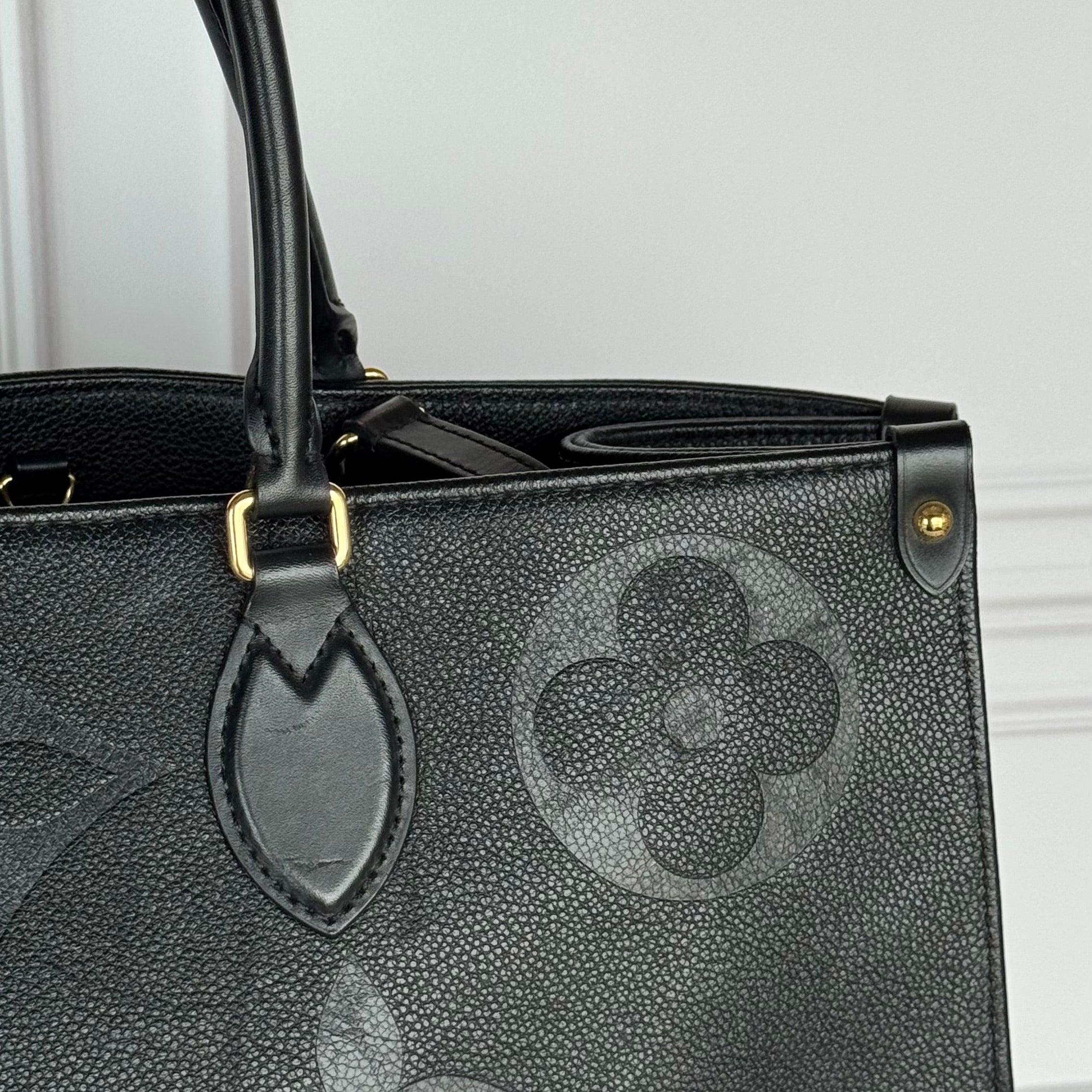 On the go LV negra