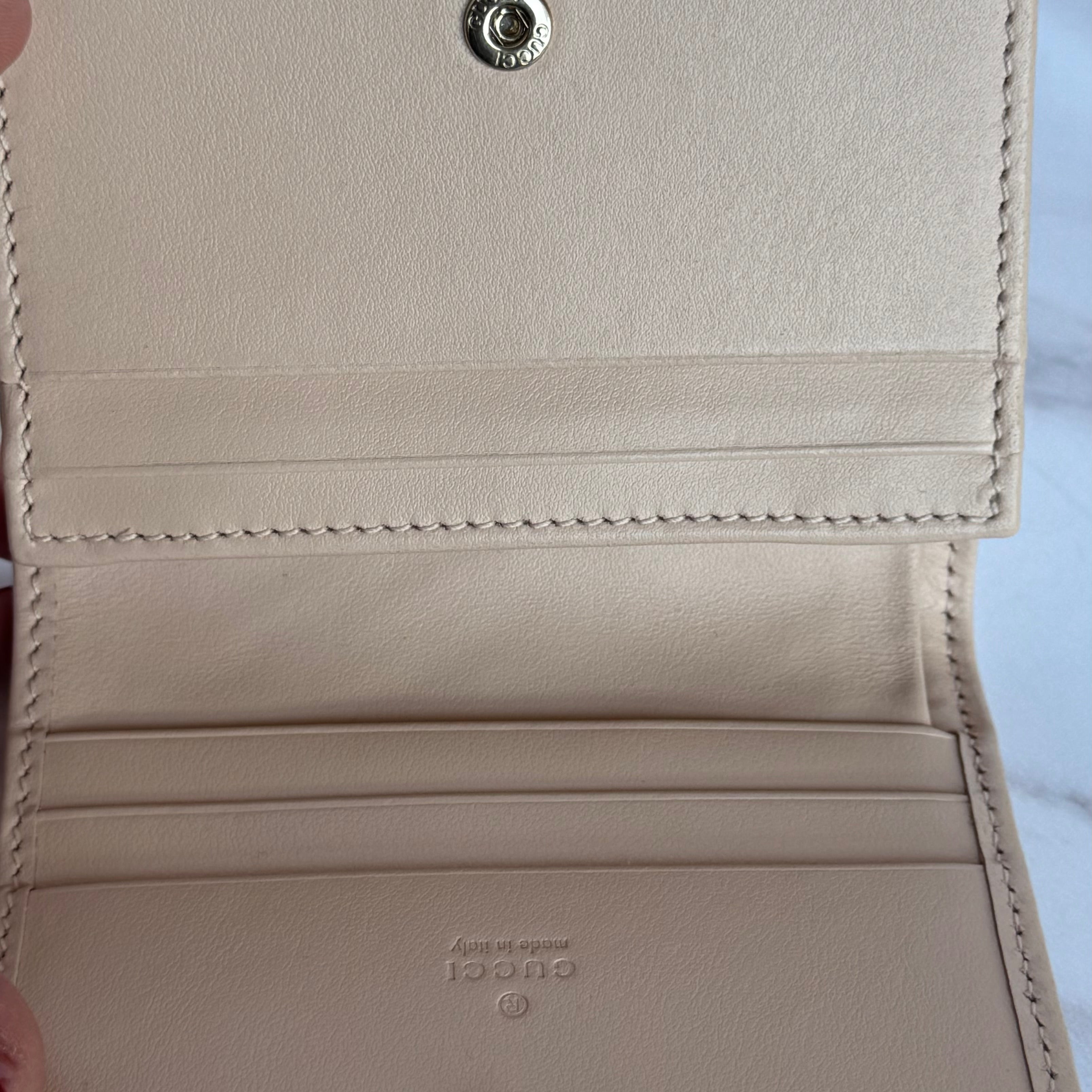Gucci Double G MARMONT small
