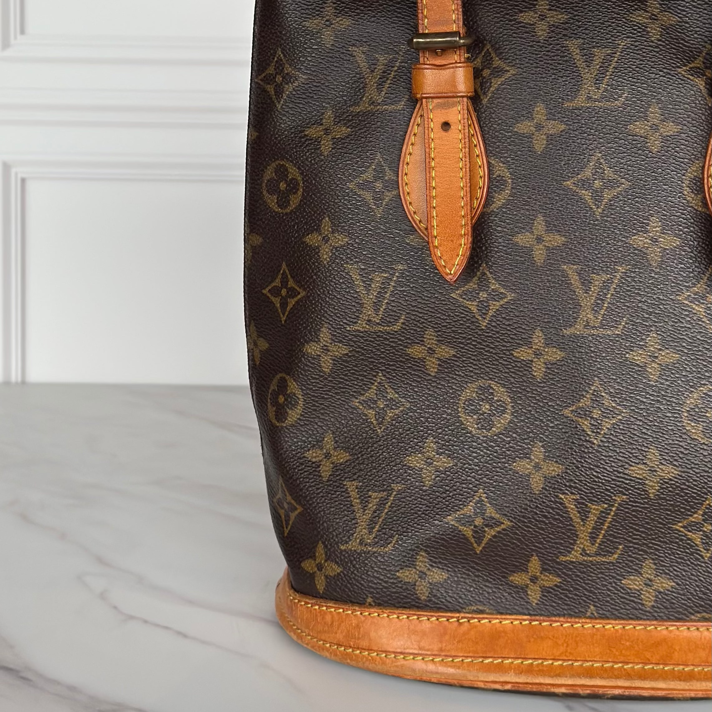 Bucket Monogram Louis Vuitton