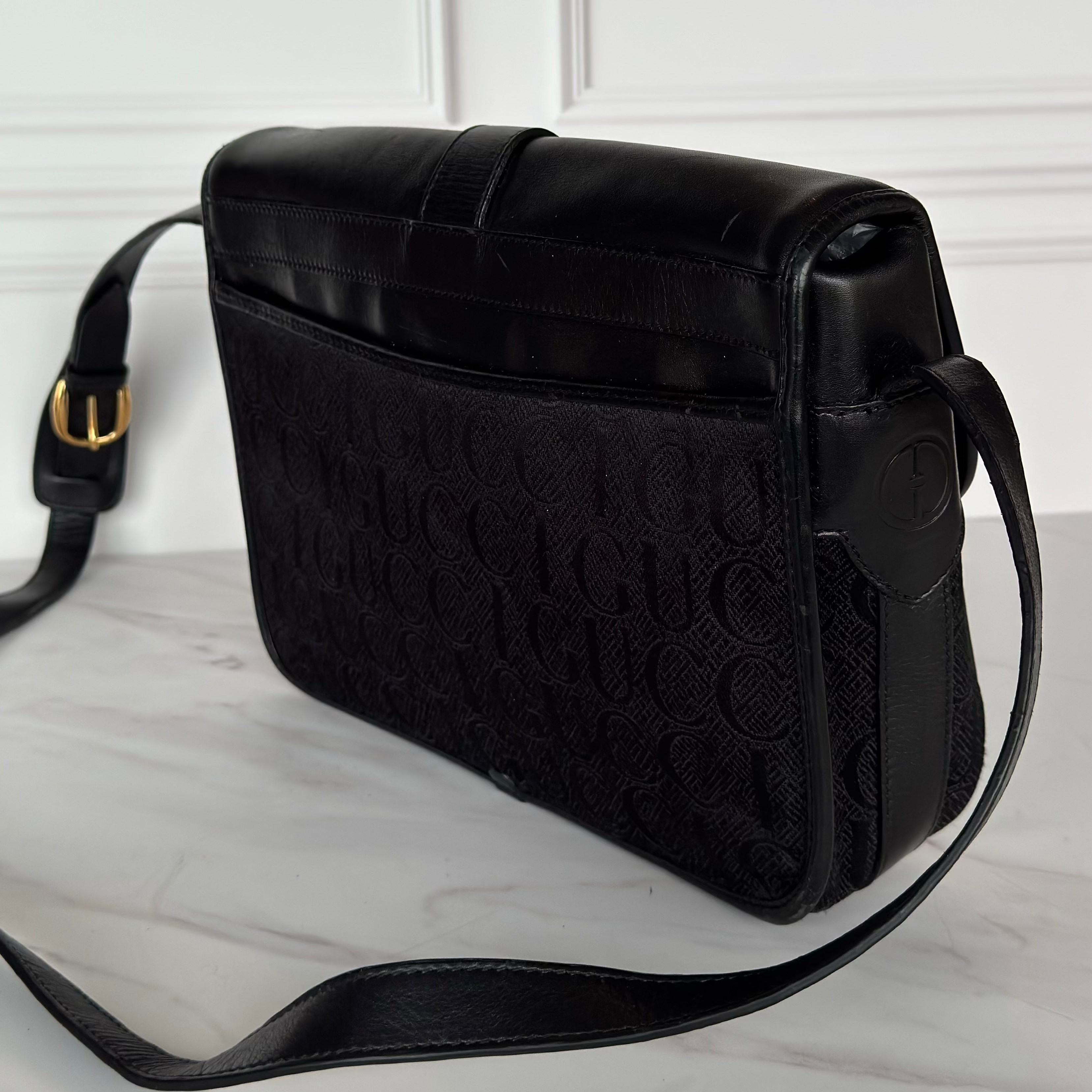 Crossbody Gucci negra