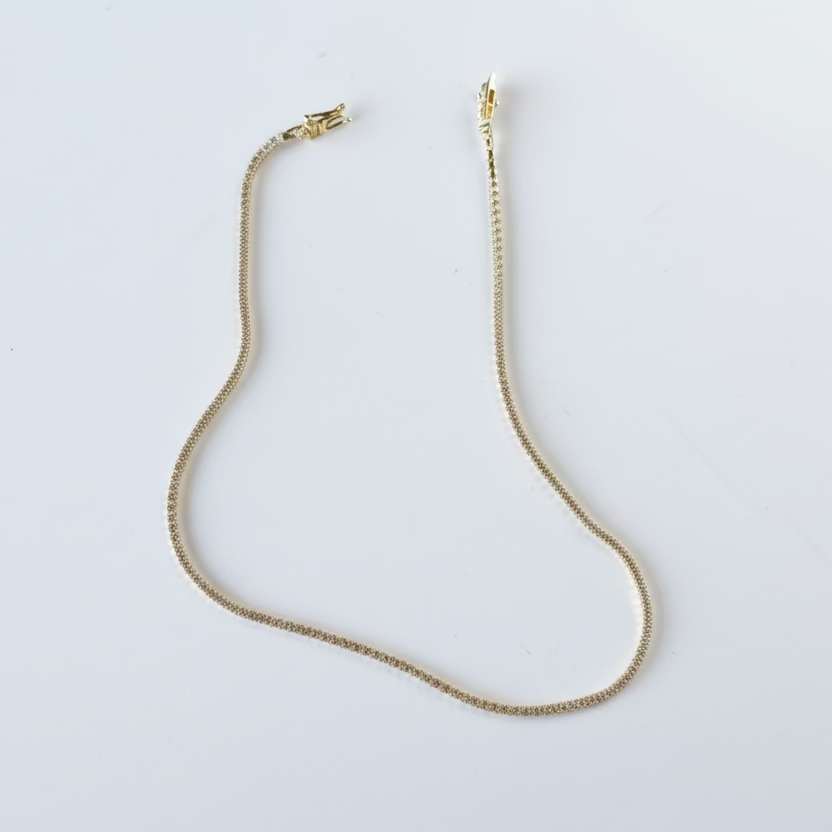 Collar brillante