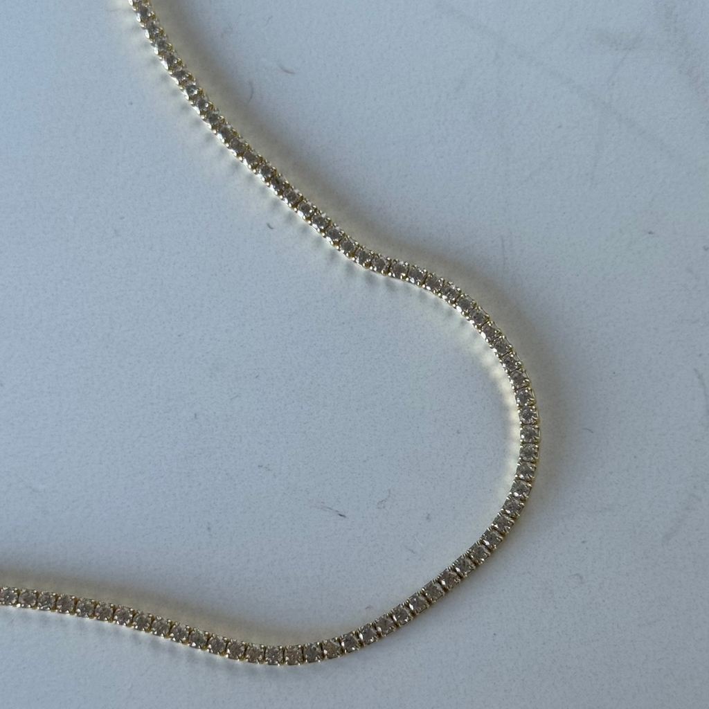 Collar brillante