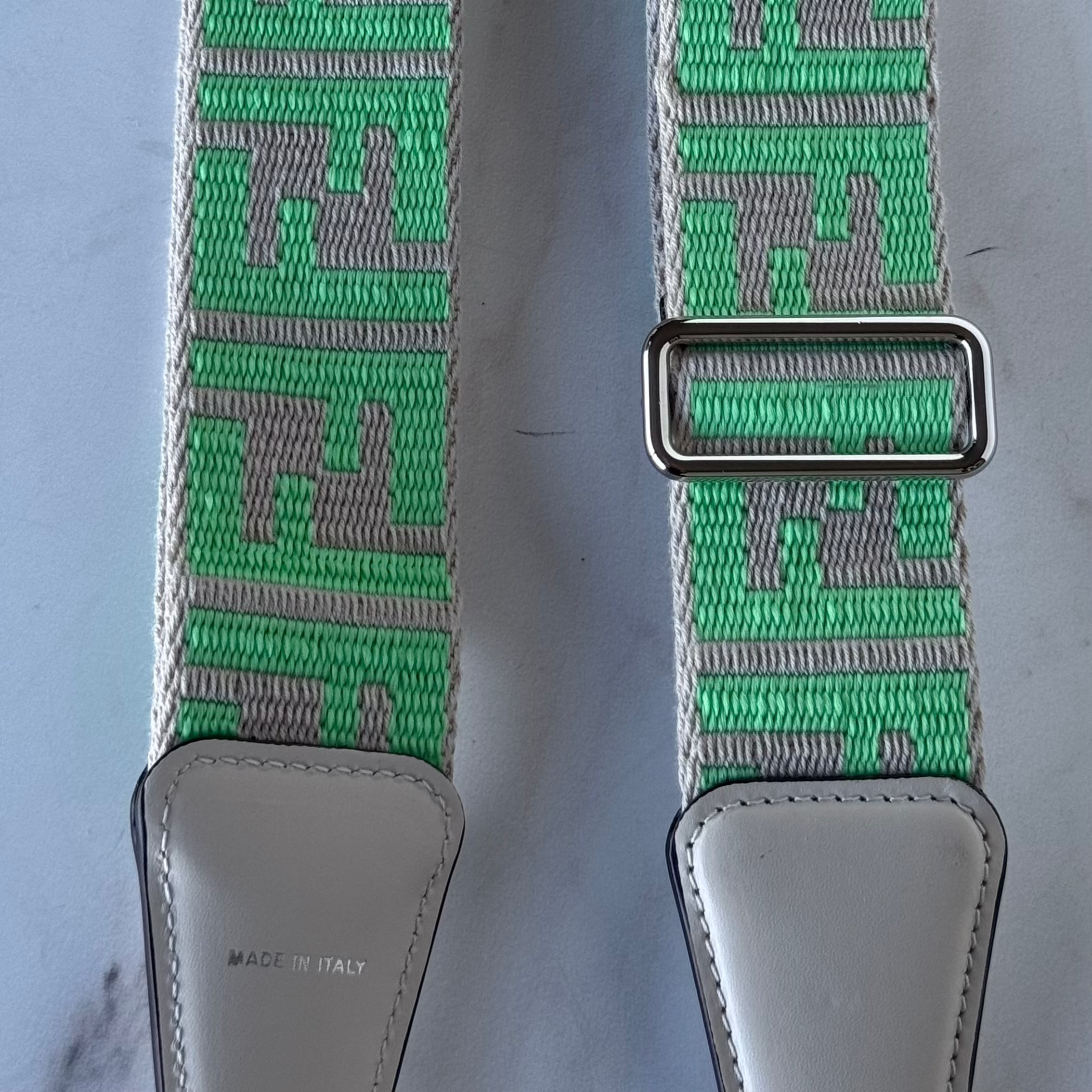 FENDI Strap fosfo