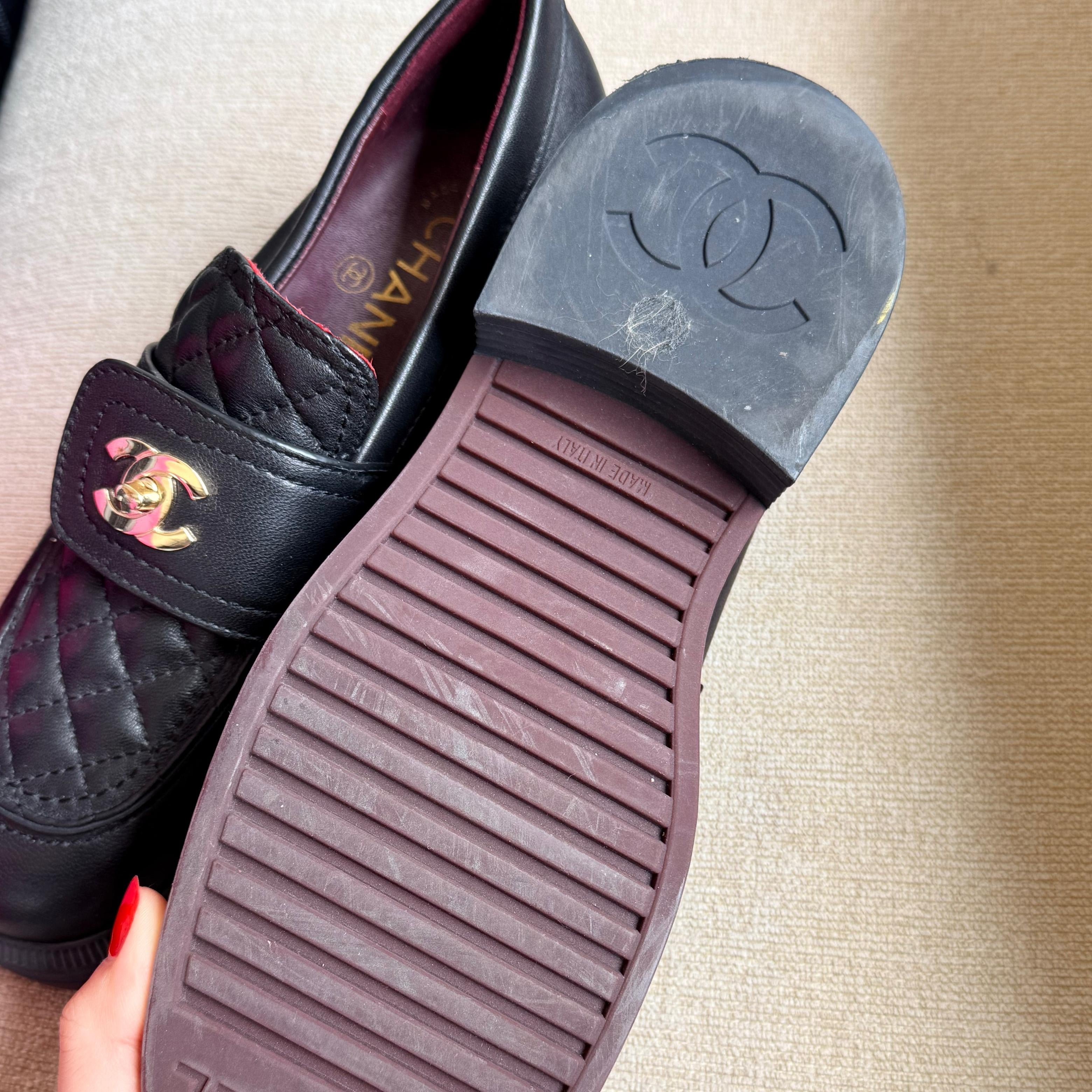 Mocasines CHANEL negros